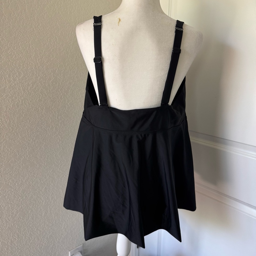Torrid Wireless Babydoll Tie Front Tankini Top - Picture 9 of 11